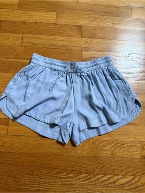 Salt Life Sunset Waves Women’s Pale Blue Elastic Waist Athletic Shorts